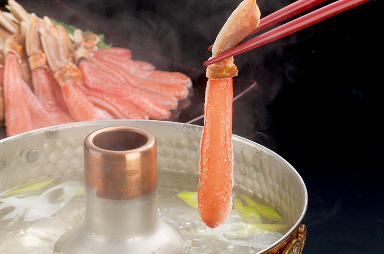 お子様からお年寄りまで大人気のズワイガニ
しゃぶしゃぶや贅沢にお刺身でも!