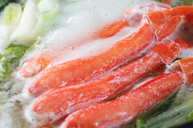 プリプリ食感の濃厚な甘み
特に美味しい脚の部分(棒肉)だけを選りすぐり