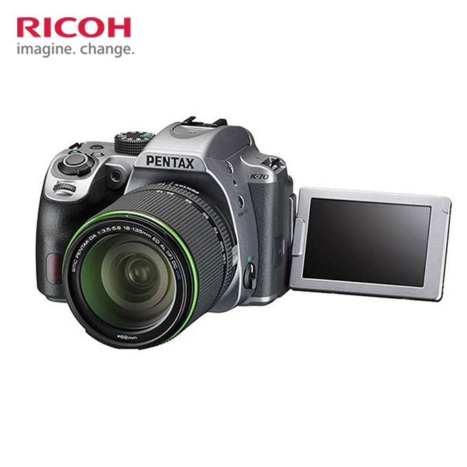 RICOH(リコー)の デジタルカメラ。PENTAX K-70 18-135WRキット